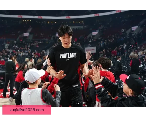 开拓者官宣杨瀚森下放混音队将随队征战季后赛迎来关键成长机会