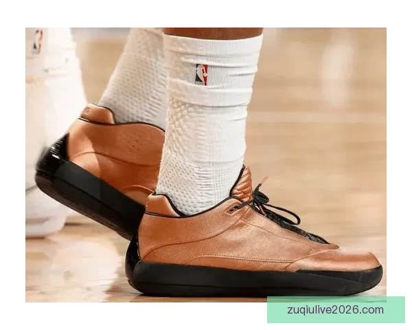 班凯罗生涯第25次豪取30分5助5篮板 魔术队史仅次麦迪